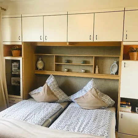 Διαμέρισμα Gemutliche Ferienwohnung Im Landhaus 80 M Vom Strand Entfernt