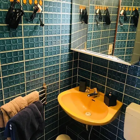 Διαμέρισμα Gemutliche Ferienwohnung Im Landhaus 80 M Vom Strand Entfernt *