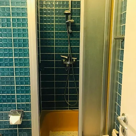 Διαμέρισμα Gemutliche Ferienwohnung Im Landhaus 80 M Vom Strand Entfernt